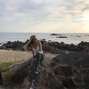 Meet your Posher, Mari